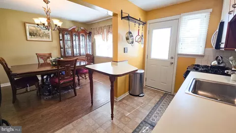 1581 Williams Ave, Essex, MD 21221 photo 6