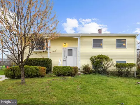 6102 Moorefield Rd, Catonsville, MD 21228