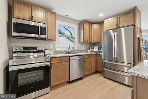 Kitchen - 44 Torque Way, Middle River, MD 21220 photo 3 of 3
