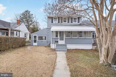 512 Meadow Rd, Baltimore, MD 21206 photo 2