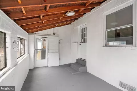 512 Meadow Rd, Baltimore, MD 21206 photo 34