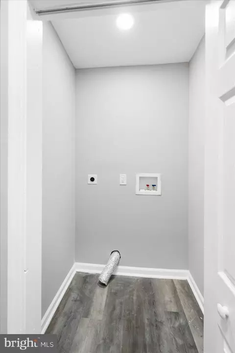 512 Meadow Rd, Baltimore, MD 21206 photo 19