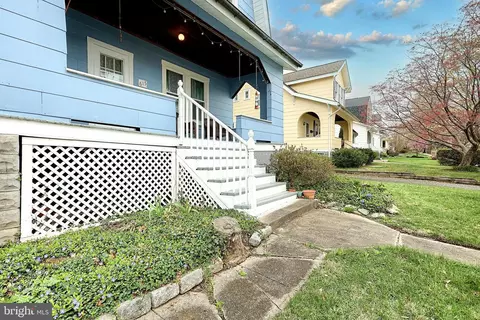 Exterior - 615 Dunkirk Rd, Baltimore, MD 21212 photo 5 of 12