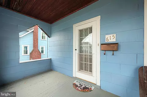 Exterior - 615 Dunkirk Rd, Baltimore, MD 21212 photo 6 of 12