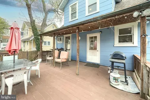 Exterior - 615 Dunkirk Rd, Baltimore, MD 21212 photo 10 of 12