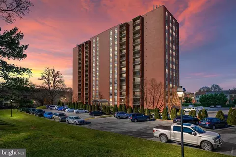 1 Smeton Pl #1207, Towson, MD 21204