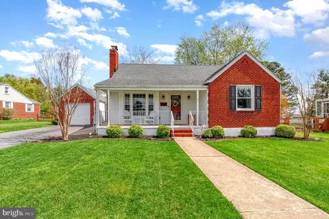 9109 Yvonne Ave, Nottingham, MD 21236