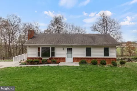 19634 Graystone Rd, White Hall, MD 21161