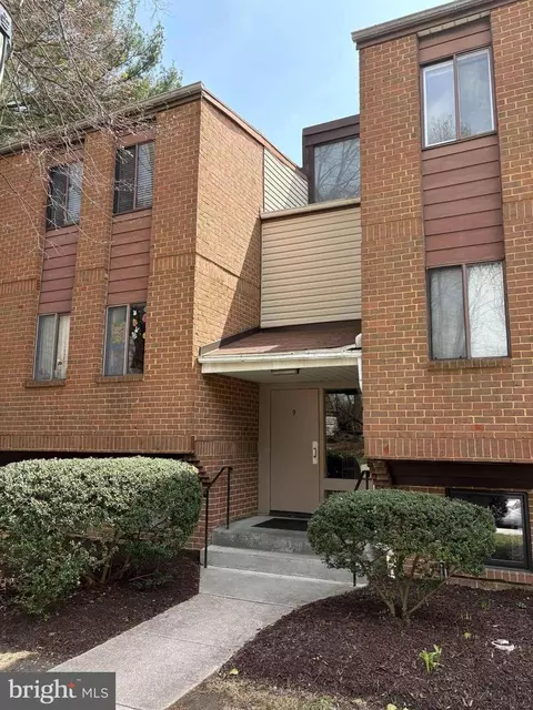 9 Windblown Ct #101, Baltimore, MD 21209