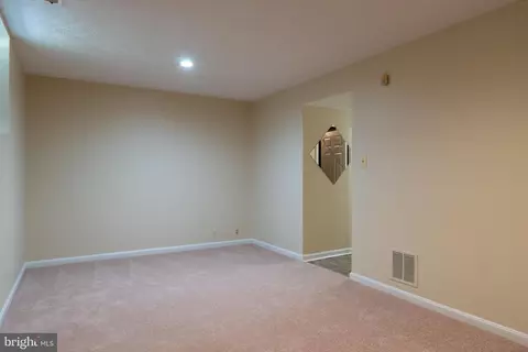 224 Oak Leaf Way, Halethorpe, MD 21227 photo 29