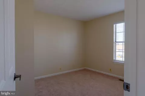 224 Oak Leaf Way, Halethorpe, MD 21227 photo 21
