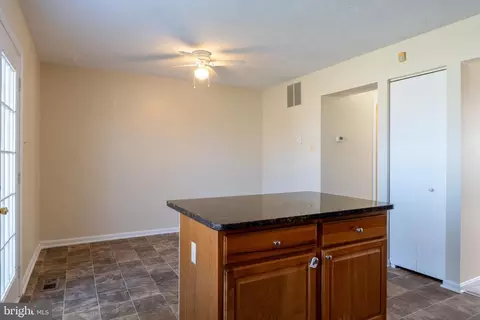 224 Oak Leaf Way, Halethorpe, MD 21227 photo 11