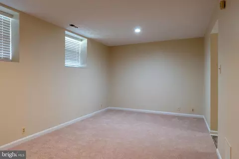 224 Oak Leaf Way, Halethorpe, MD 21227 photo 28