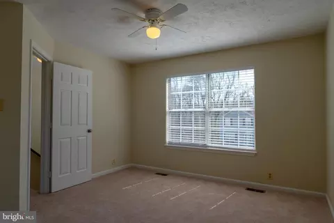 224 Oak Leaf Way, Halethorpe, MD 21227 photo 18