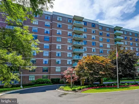 1 Slade Ave #301, Pikesville, MD 21208