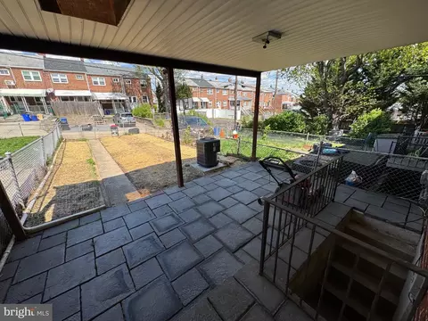 1052 Downton Rd, Halethorpe, MD 21227 photo 37