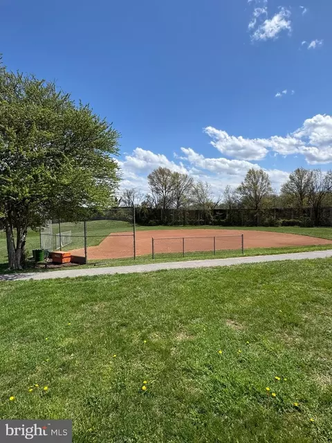 1052 Downton Rd, Halethorpe, MD 21227 photo 53