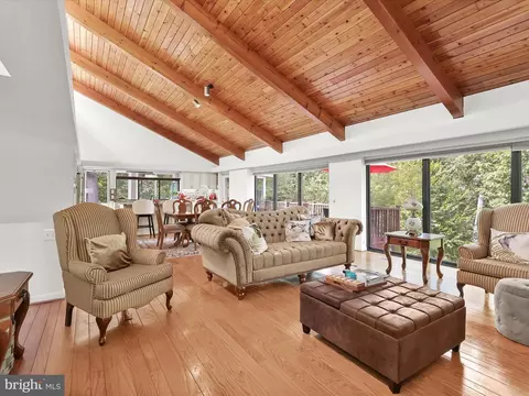 Living - 10 Lochwynd Ct, Phoenix, MD 21131 photo 1 of 1