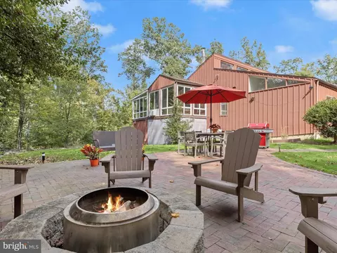 Exterior - 10 Lochwynd Ct, Phoenix, MD 21131 photo 11 of 16