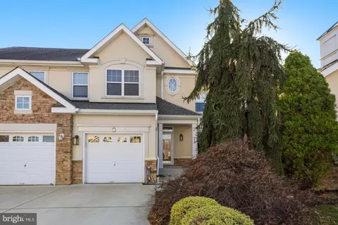 13 Austringer Ct, Pikesville, MD 21208