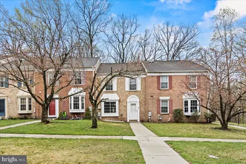 3 N Stead Ct, Catonsville, MD 21228