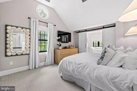 Bedroom - 1846 Circle Rd, Towson, MD 21204 photo 1 of 6