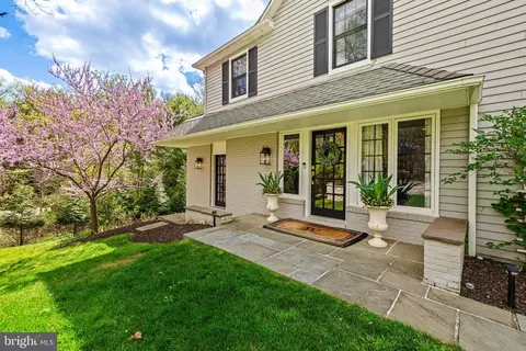 Exterior - 1846 Circle Rd, Towson, MD 21204 photo 2 of 12