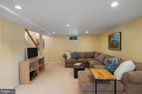 205 N Tyrone Rd, Baltimore, MD 21212 photo 24