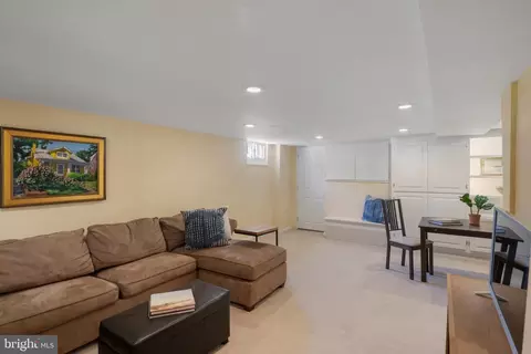 205 N Tyrone Rd, Baltimore, MD 21212 photo 23