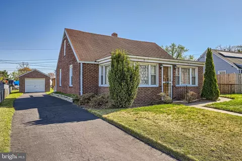 3169 Baybriar Rd, Dundalk, MD 21222