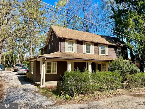 6 Cedar Ave, Towson, MD 21286 photo 2