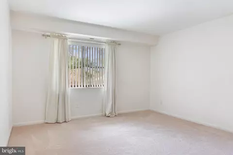 Bedroom - 8 Mullingar Ct #302, Lutherville Timonium, MD 21093 photo 2 of 5