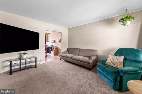 2855 Plainfield Rd, Dundalk, MD 21222 photo 5