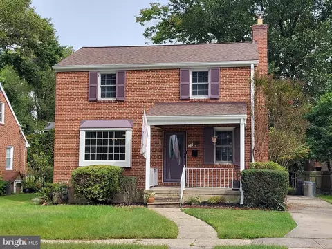29 Dungarrie Rd, Catonsville, MD 21228