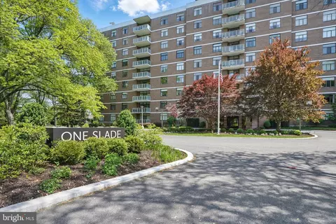 1 Slade Ave #803, Pikesville, MD 21208