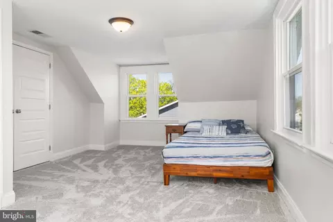 Bedroom - 707 Walker Ave, Baltimore, MD 21212 photo 6 of 9