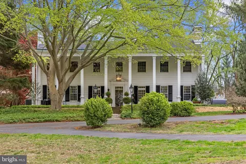 4310 Green Glade Rd, Phoenix, MD 21131