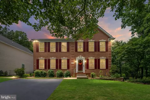 1914 Windys Run Rd, Catonsville, MD 21228