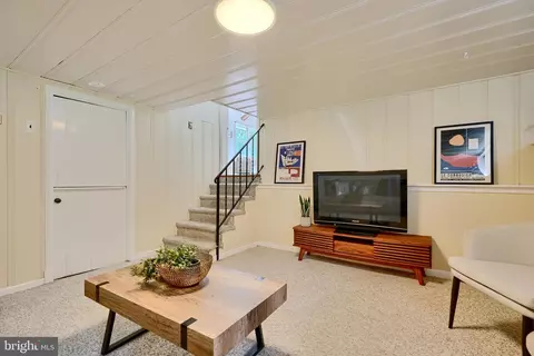 1316 Glendale Rd, Baltimore, MD 21239 photo 32