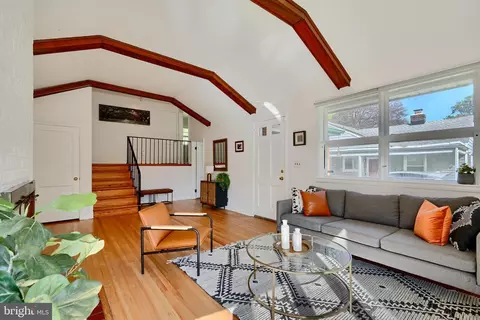 1316 Glendale Rd, Baltimore, MD 21239 photo 5