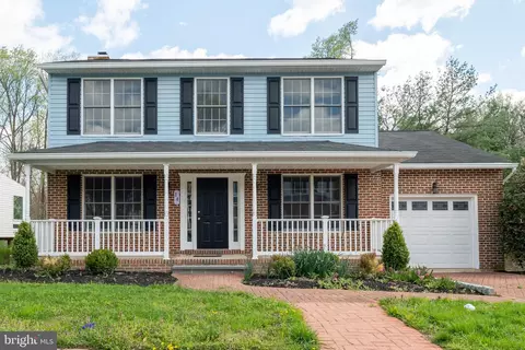 14 Hinesleigh Ct, Parkville, MD 21234