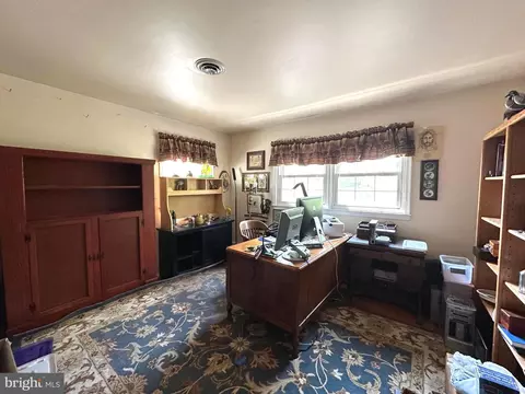 8945 Satyr Hill Rd, Parkville, MD 21234 photo 26