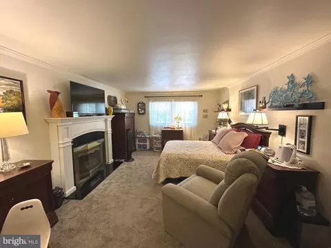 8945 Satyr Hill Rd, Parkville, MD 21234 photo 32
