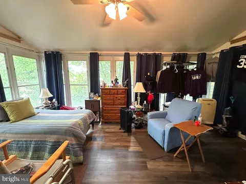 8945 Satyr Hill Rd, Parkville, MD 21234 photo 10