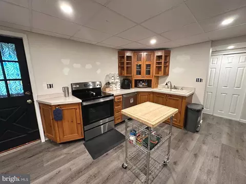 8945 Satyr Hill Rd, Parkville, MD 21234 photo 39
