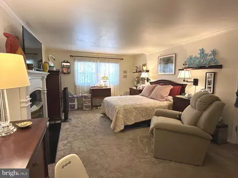 8945 Satyr Hill Rd, Parkville, MD 21234 photo 31