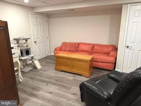 8945 Satyr Hill Rd, Parkville, MD 21234 photo 36