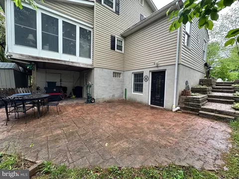 8945 Satyr Hill Rd, Parkville, MD 21234 photo 58