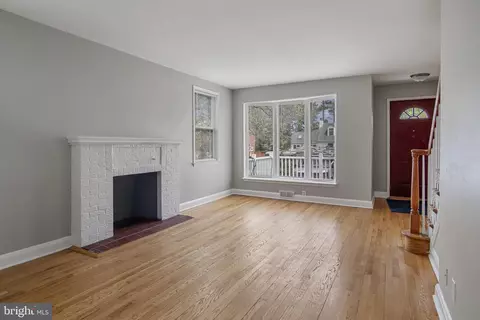 608 Farmhurst Rd, Pikesville, MD 21208 photo 8
