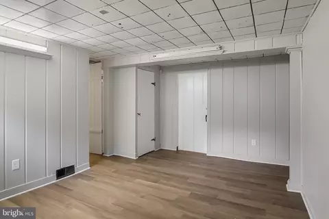 608 Farmhurst Rd, Pikesville, MD 21208 photo 38